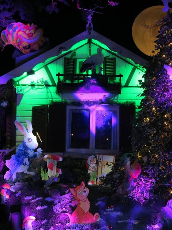 Casita de Navidad - Image 1
