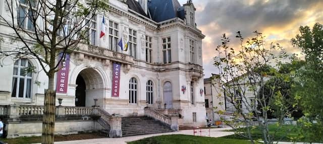 Place de Victor Hugo - Image 2