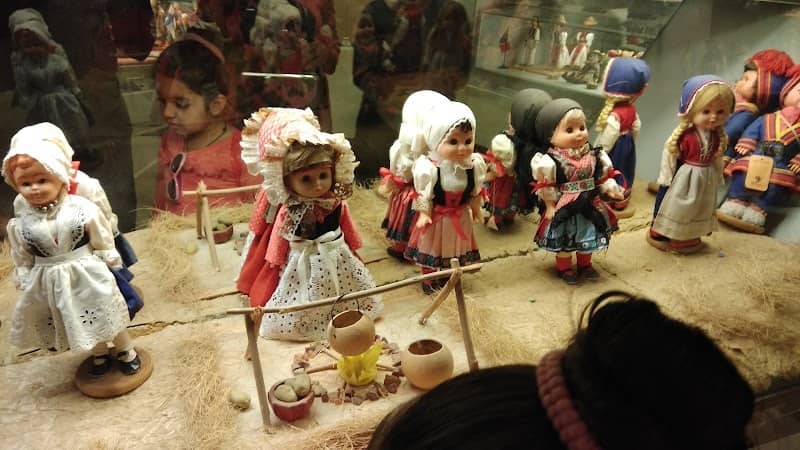 Rotary International Dolls Museum - Image 1
