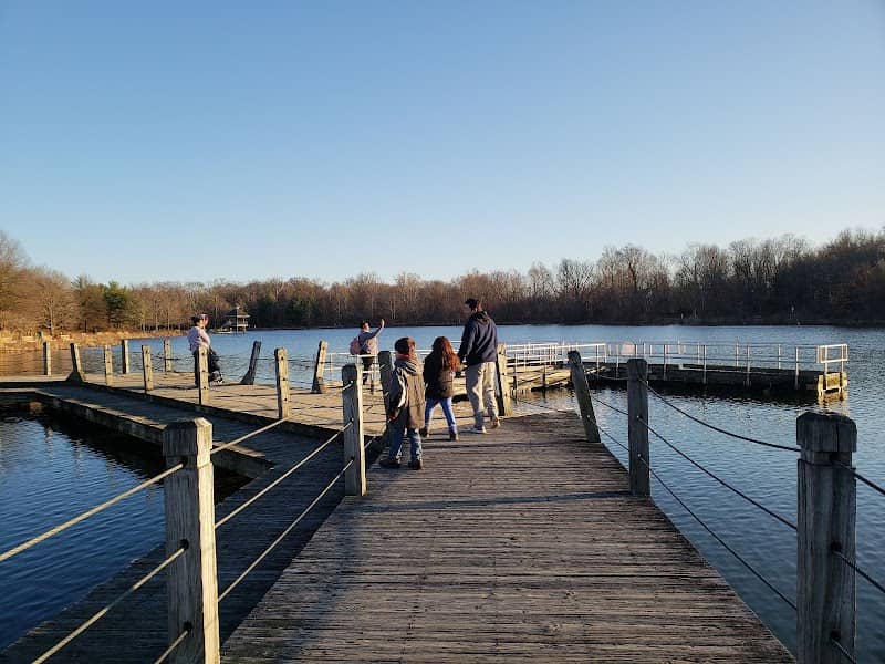 Lake Artemesia Butterfly Garden - Image 2