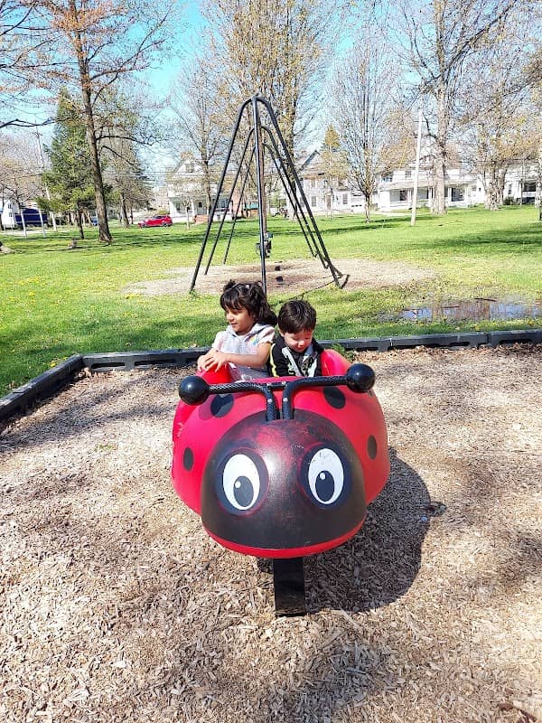 Washington Park - Image 2