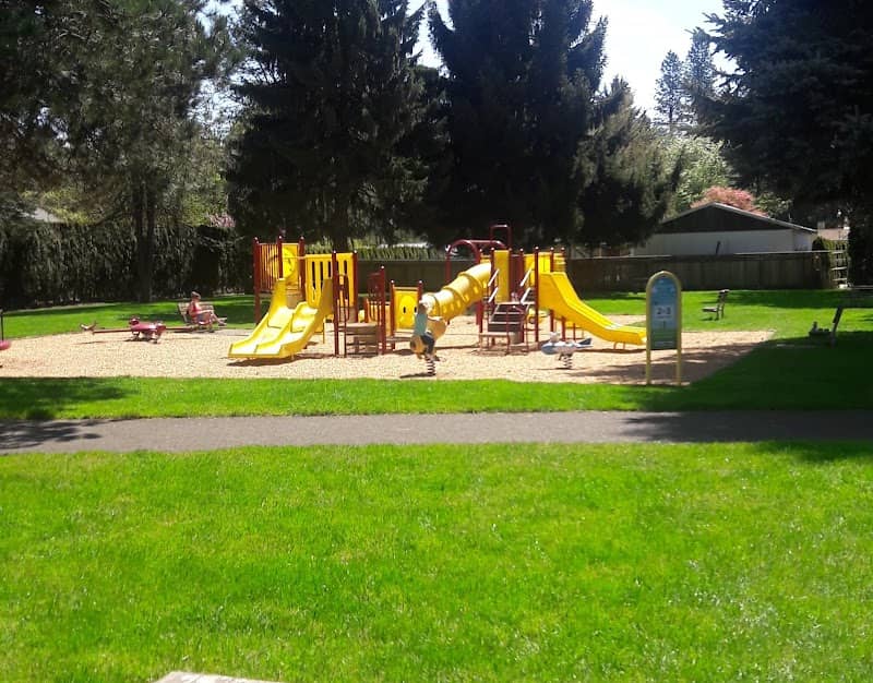 Maple Street Park - Image 2