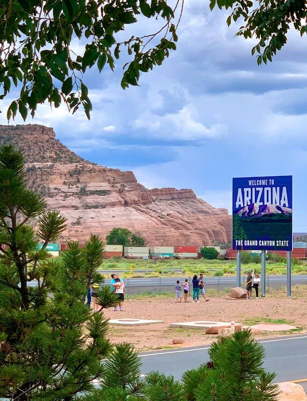 Welcome to Arizona Sign - Image 1