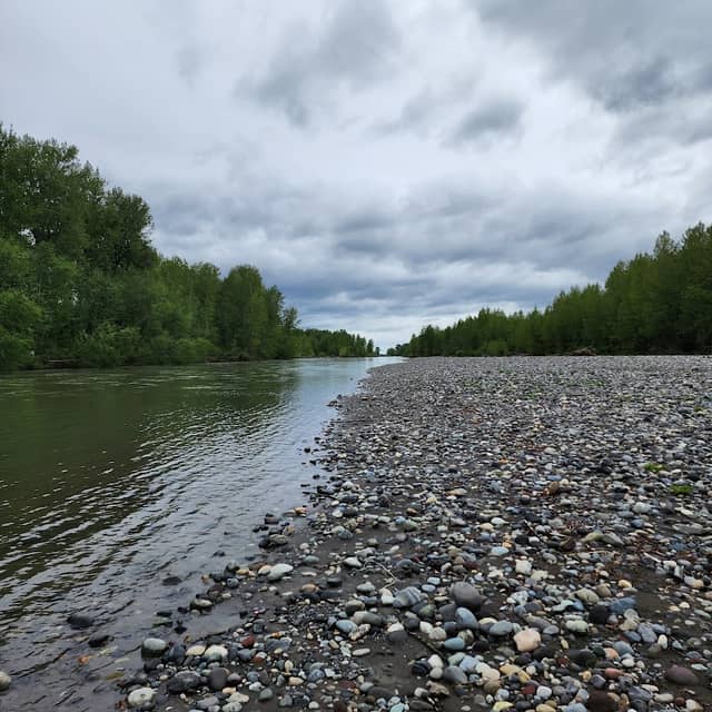 Riverside Park - Image 1