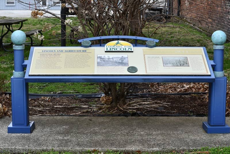 Friendship Park - Image 1
