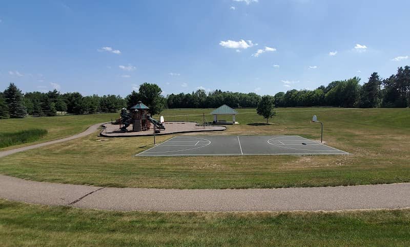 Carriage Station Park - Image 1