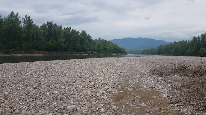 Khust - Image 1