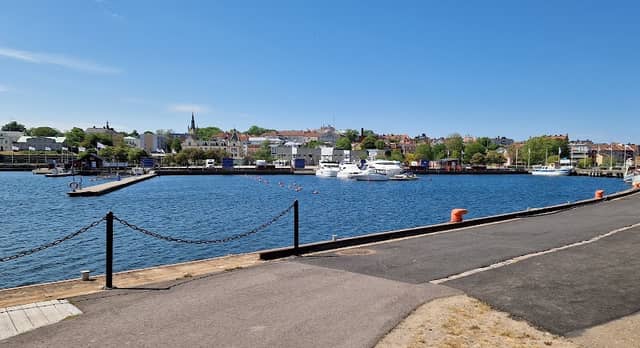 Hamntorget på Norra Kajen - Image 1
