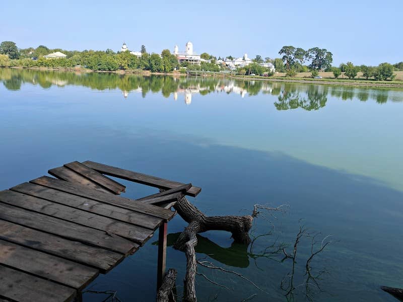 Parc Pustnicu - Image 1