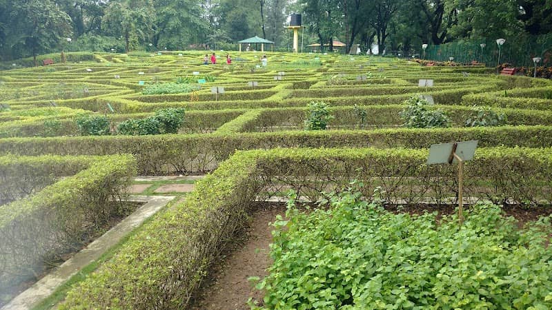 Vandhara Garden - Image 1
