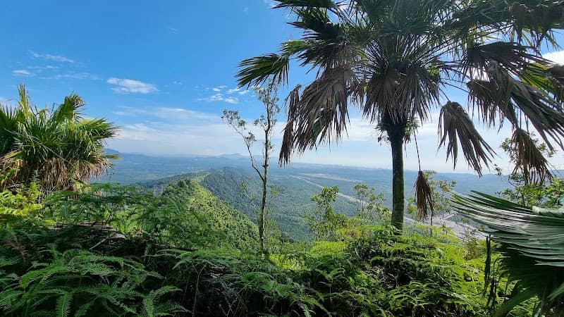 Puncak Mempusi - Image 1