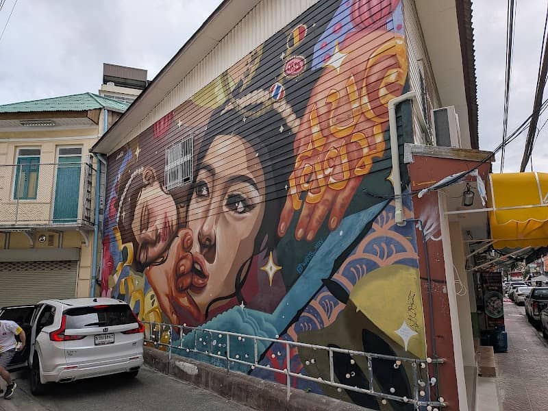 Song Wat Street Art - Image 2