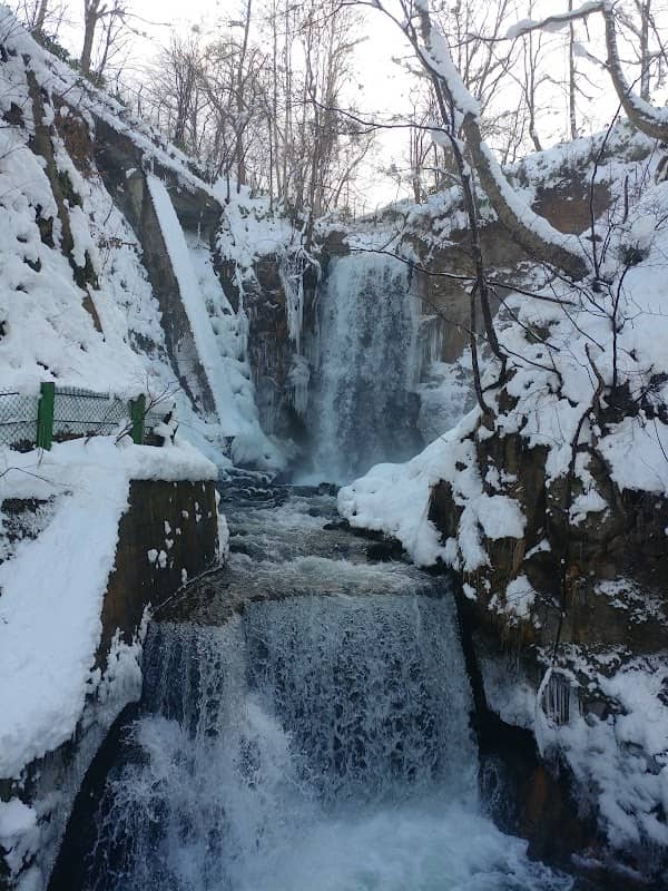 Shiraito Falls - Image 2