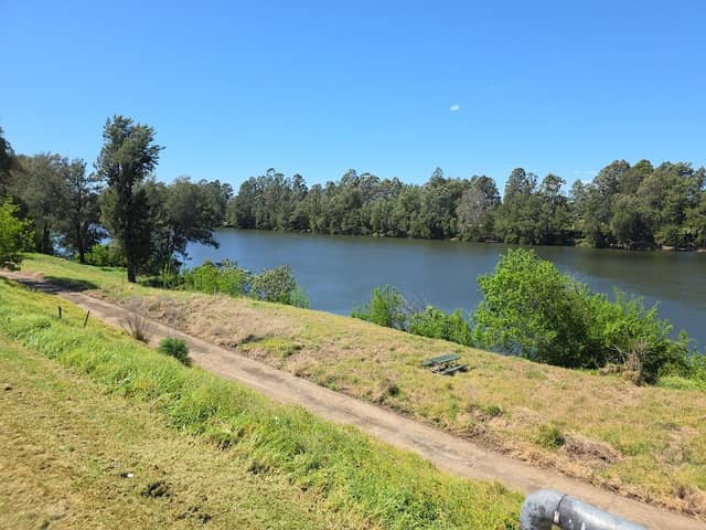 Crows Nest - Image 1