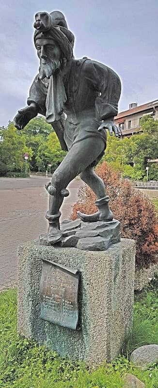 Moriskentänzer-Skulptur - Image 1