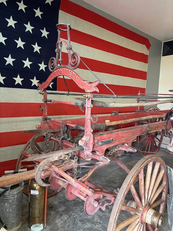 Silver Cliff Museum - Image 2