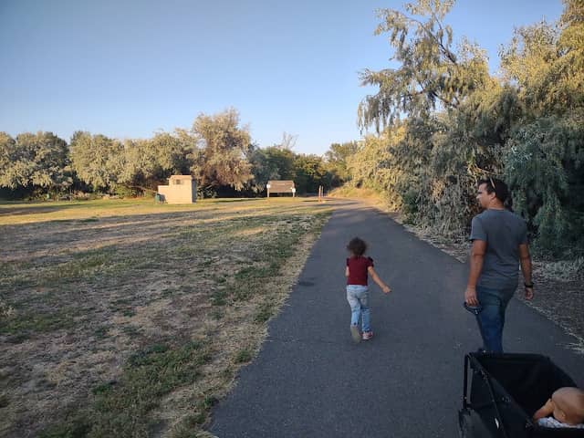 Yakima Greenway trail - Image 1