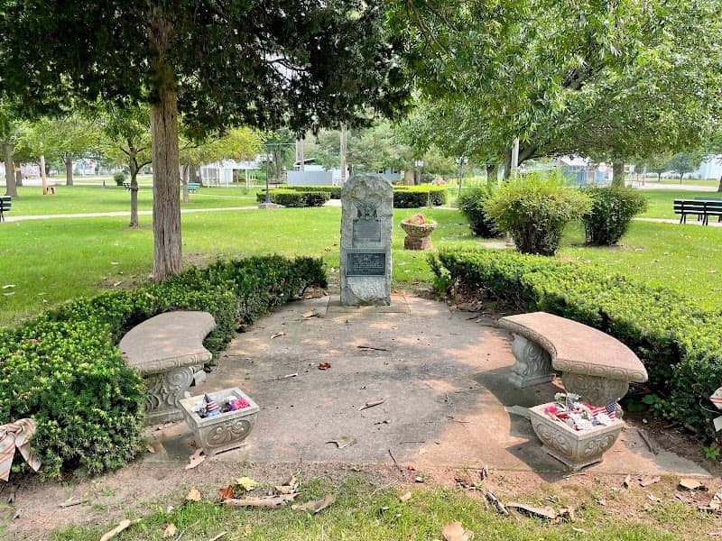 Bath Village Park - Image 1