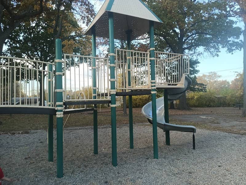 Toepfer park - Image 1