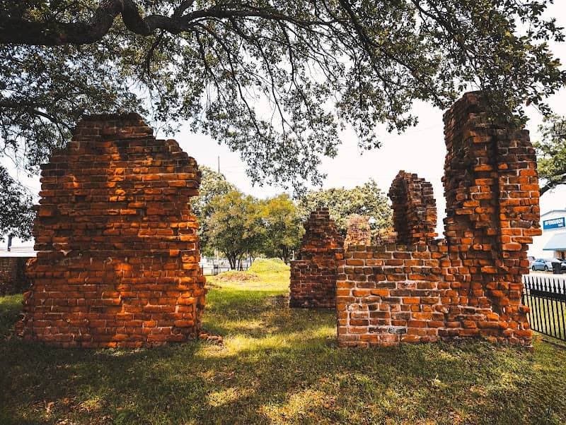 De La Ronde Ruins - Image 1