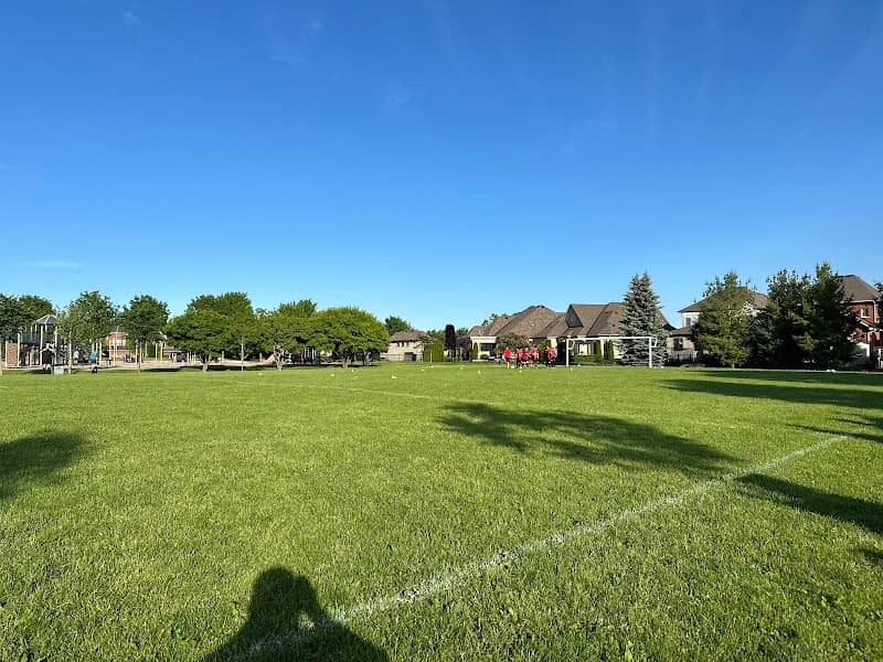 Lady May Park - Image 2