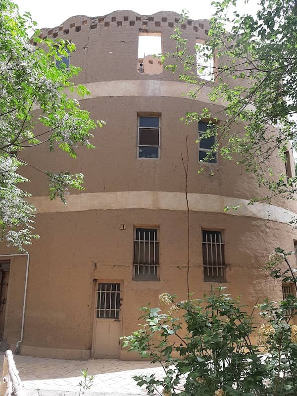 Pigeon tower - Image 1