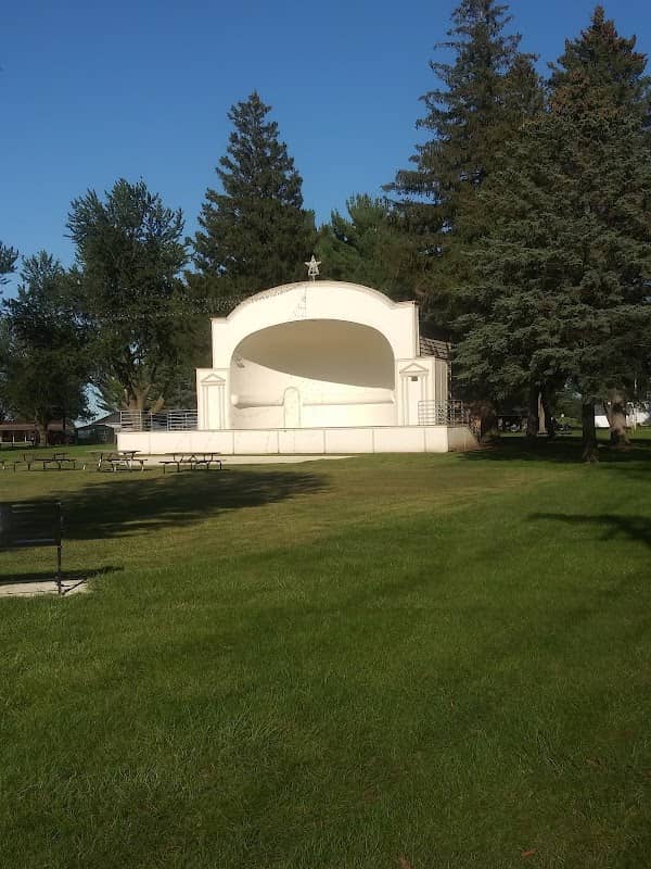 Mikkelson Park - Image 1