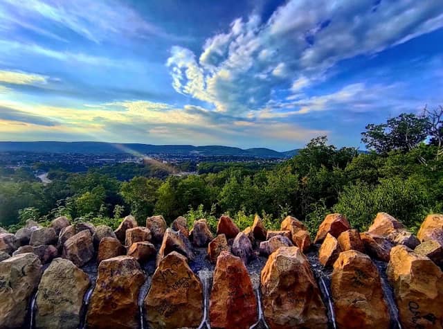 The Lookout - Image 1