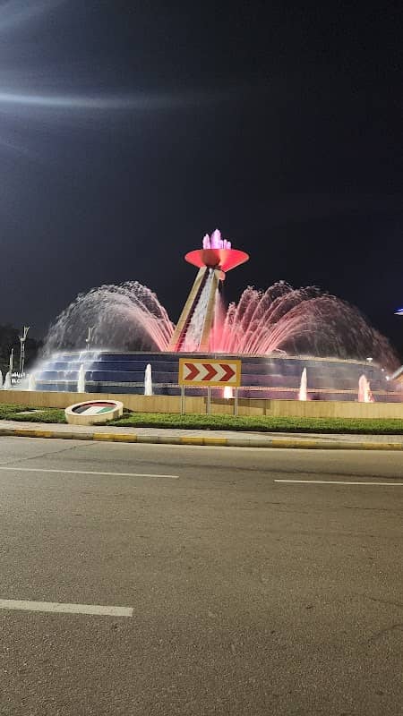 Fountain - Image 2