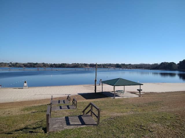 Lake Wallace - Image 1