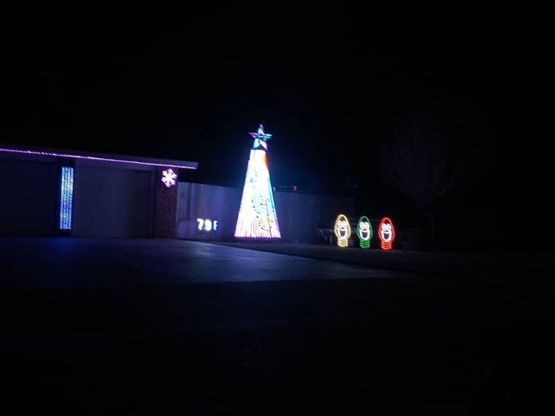 Turner Family Light Show - Image 2