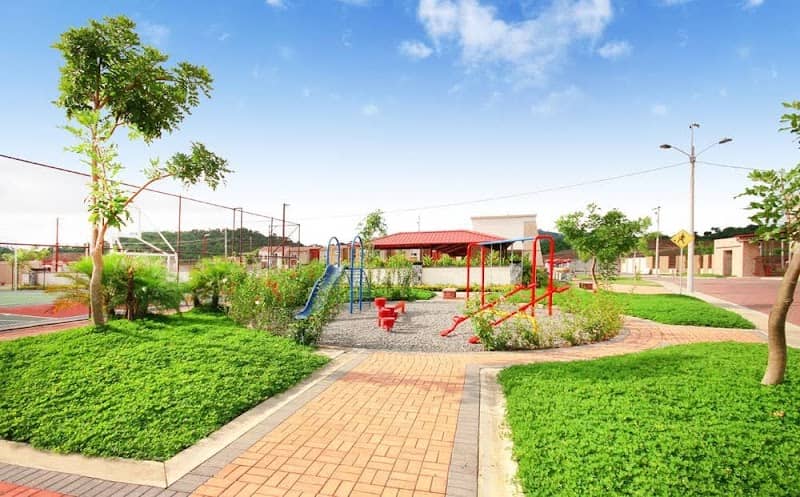 Parque "Villa Del Rey" - Image 1