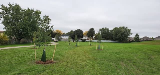 Applewood Park - Image 2