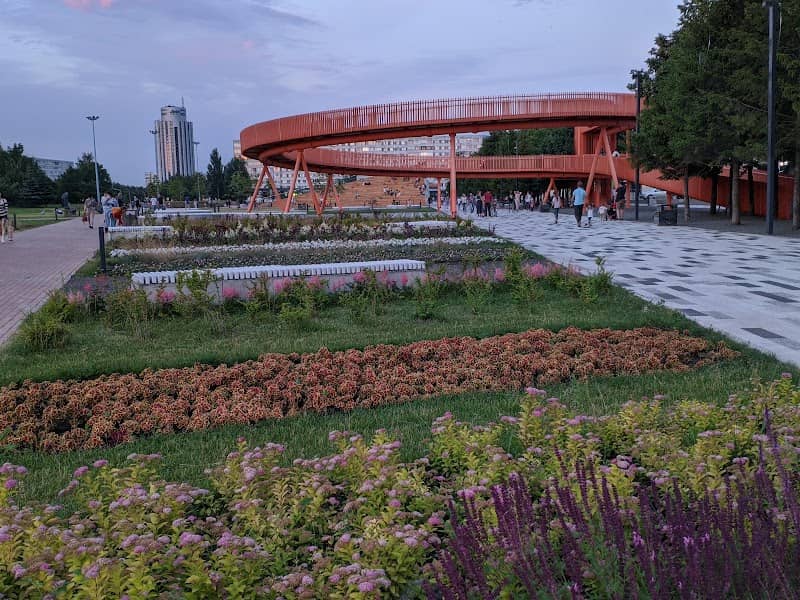 Azatlyk Square - Image 1