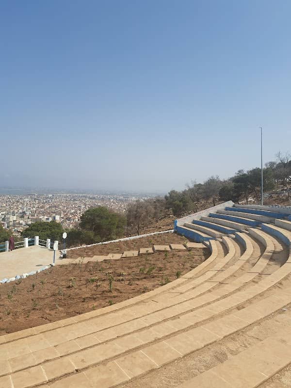 View of Nador city إطلالة على مدينة الناظور - Image 1