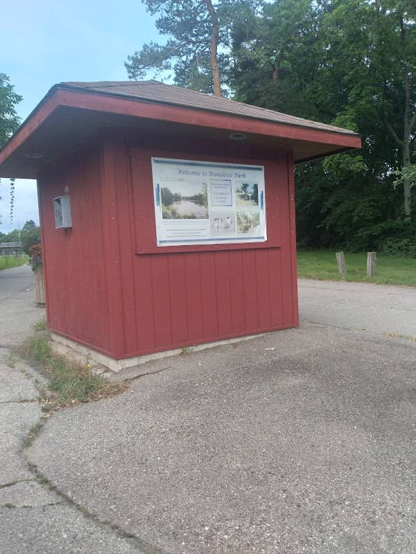 Entrance Fee Station - Image 1