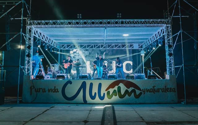 Plaza Eva Duarte Ullum - Image 1