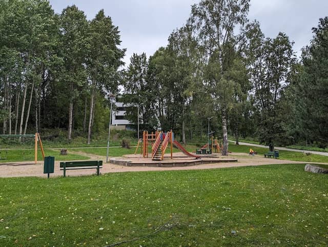 Puijonlaakson puisto - Image 1