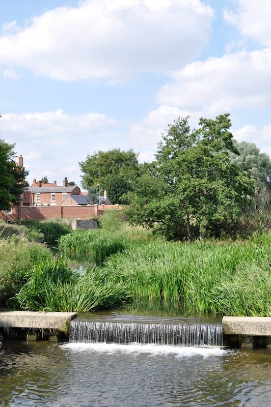 Thornton Lodge - Image 1