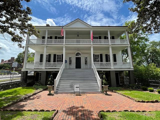 Burgwin-Wright House and Gardens - Image 2