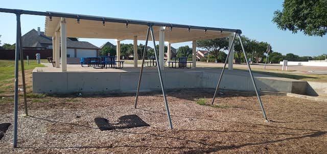 Queen Margaret Park - Image 2