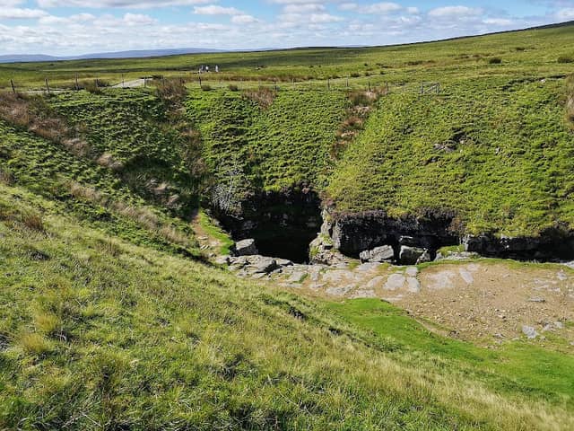 Gaping Gill - Image 2