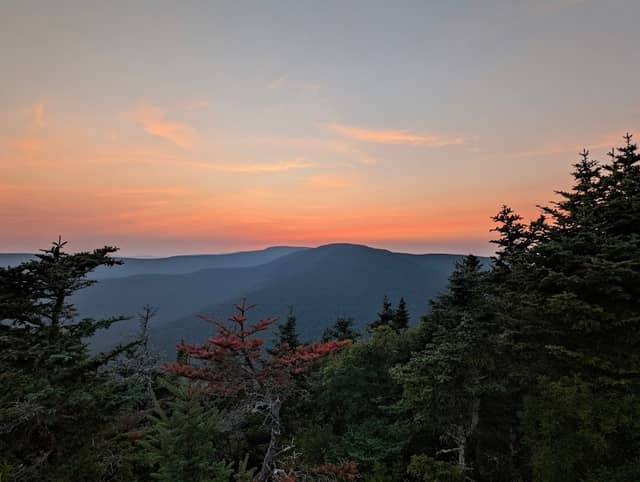 Twin Mountain Lookout - Image 1