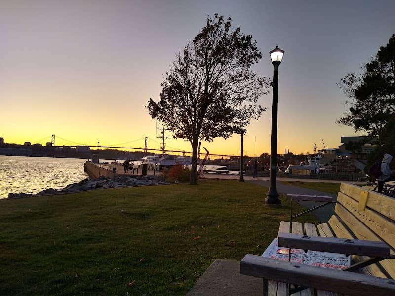 Ferry Terminal Park - Image 2