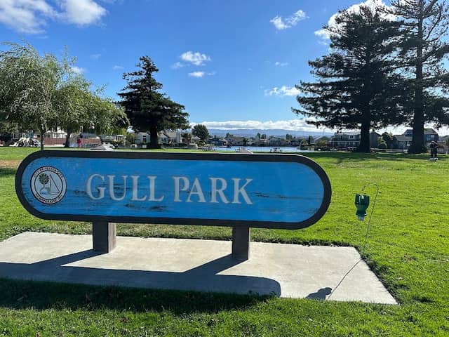 Gull Park - Image 1