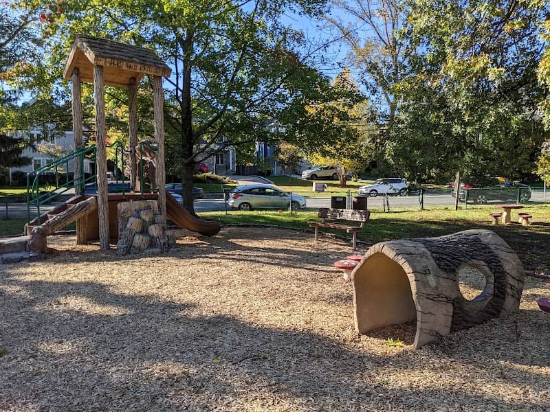 Lincoln Park - Image 1