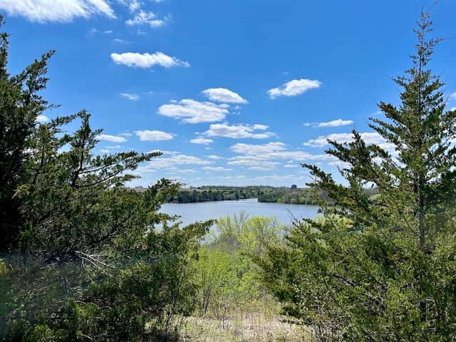 Lake Alvin Trailhead - Image 1