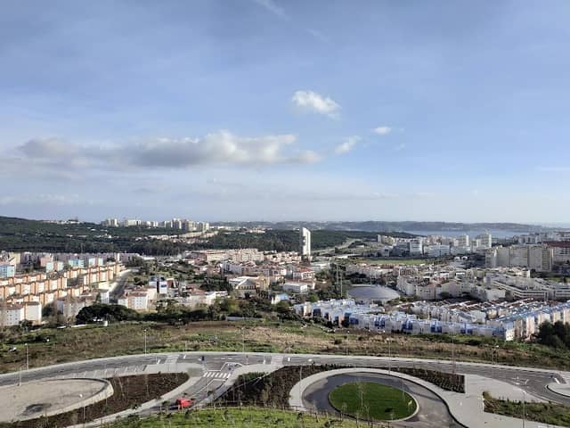 Farol Da Mama - Image 2