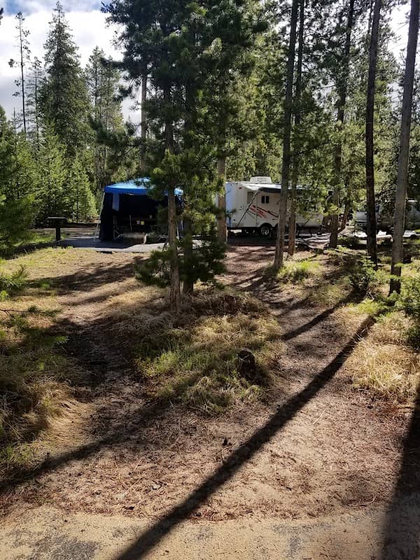 OUTLET CAMPGROUND - Image 3
