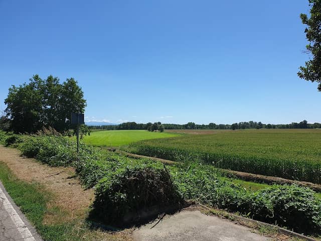 Parco giochi con campo da calcetto - Image 1